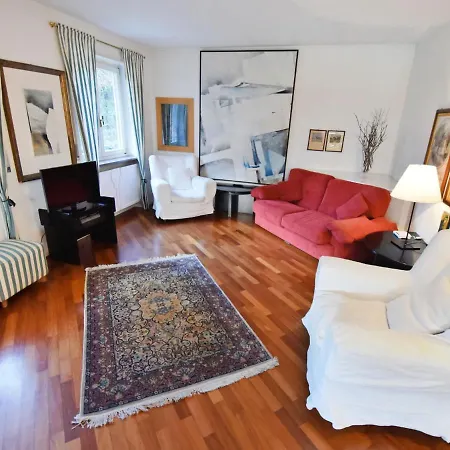 Apartment Esperia By Interhome Merano